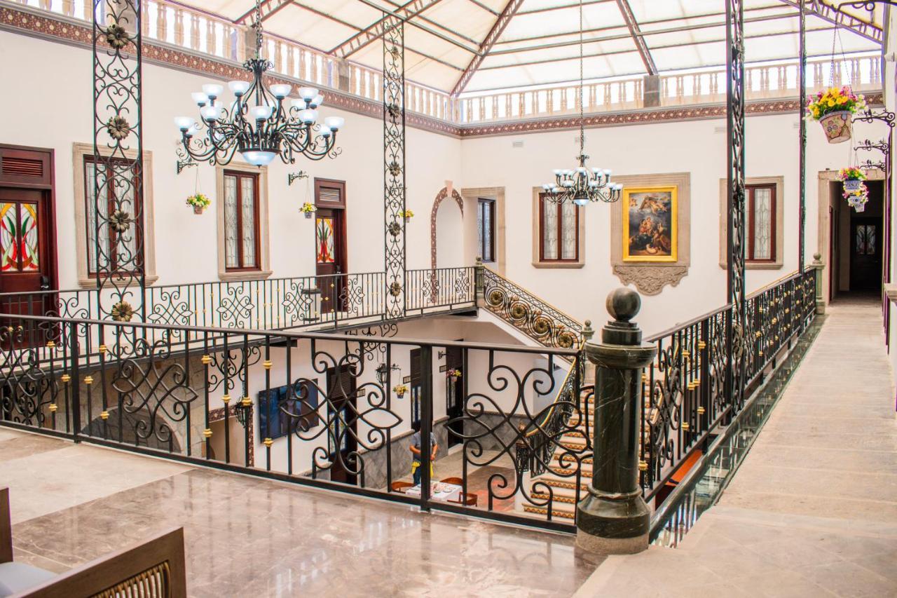Hotel Margarita Пуэбла Экстерьер фото