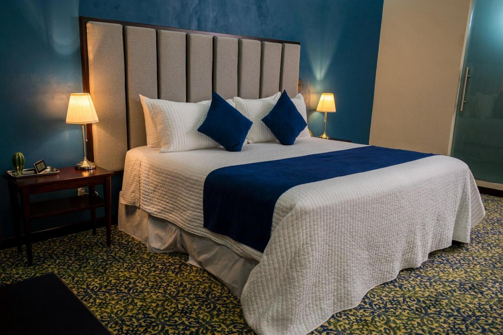 Hotel Margarita Пуэбла Экстерьер фото